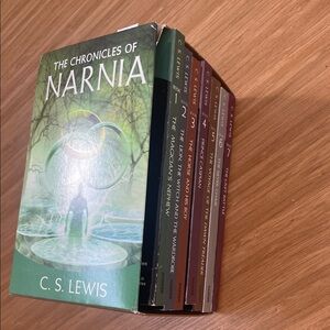 The Chronicles of Narnia Box Set